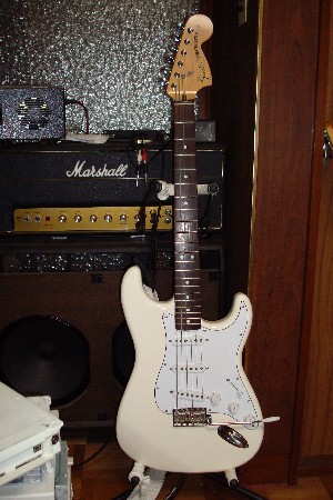 Fender Stratocaster 2005年
