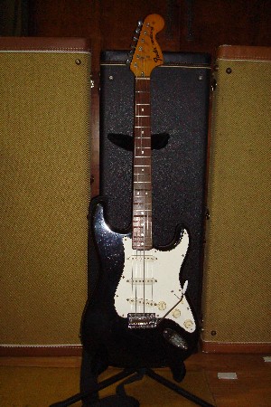 Fender Stratocaster 1976年前期